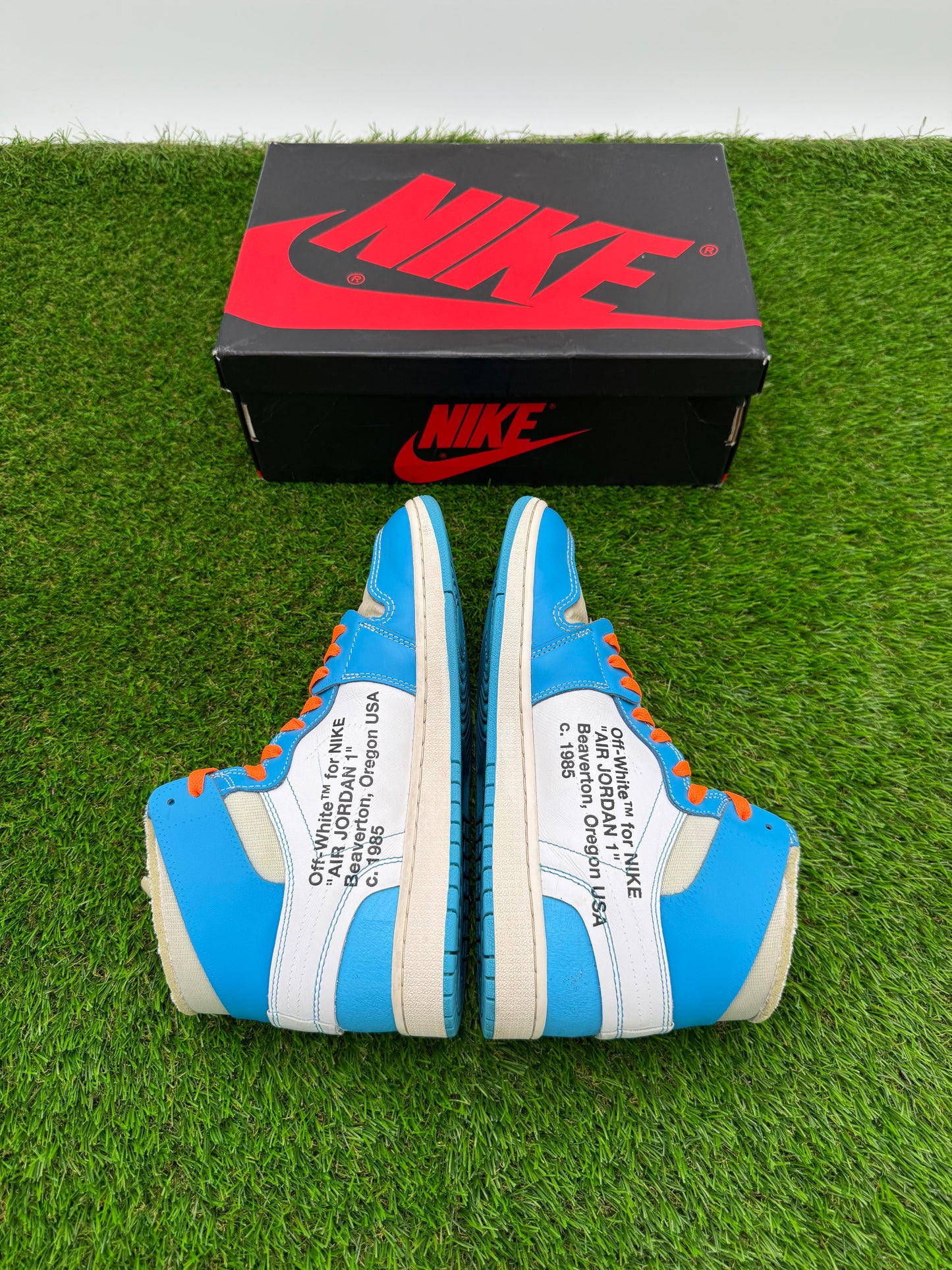 Off White 1 UNC