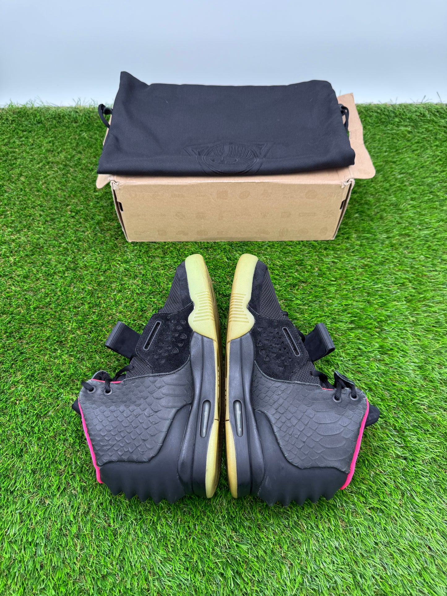 Nike Yeezy 2 “Solar”