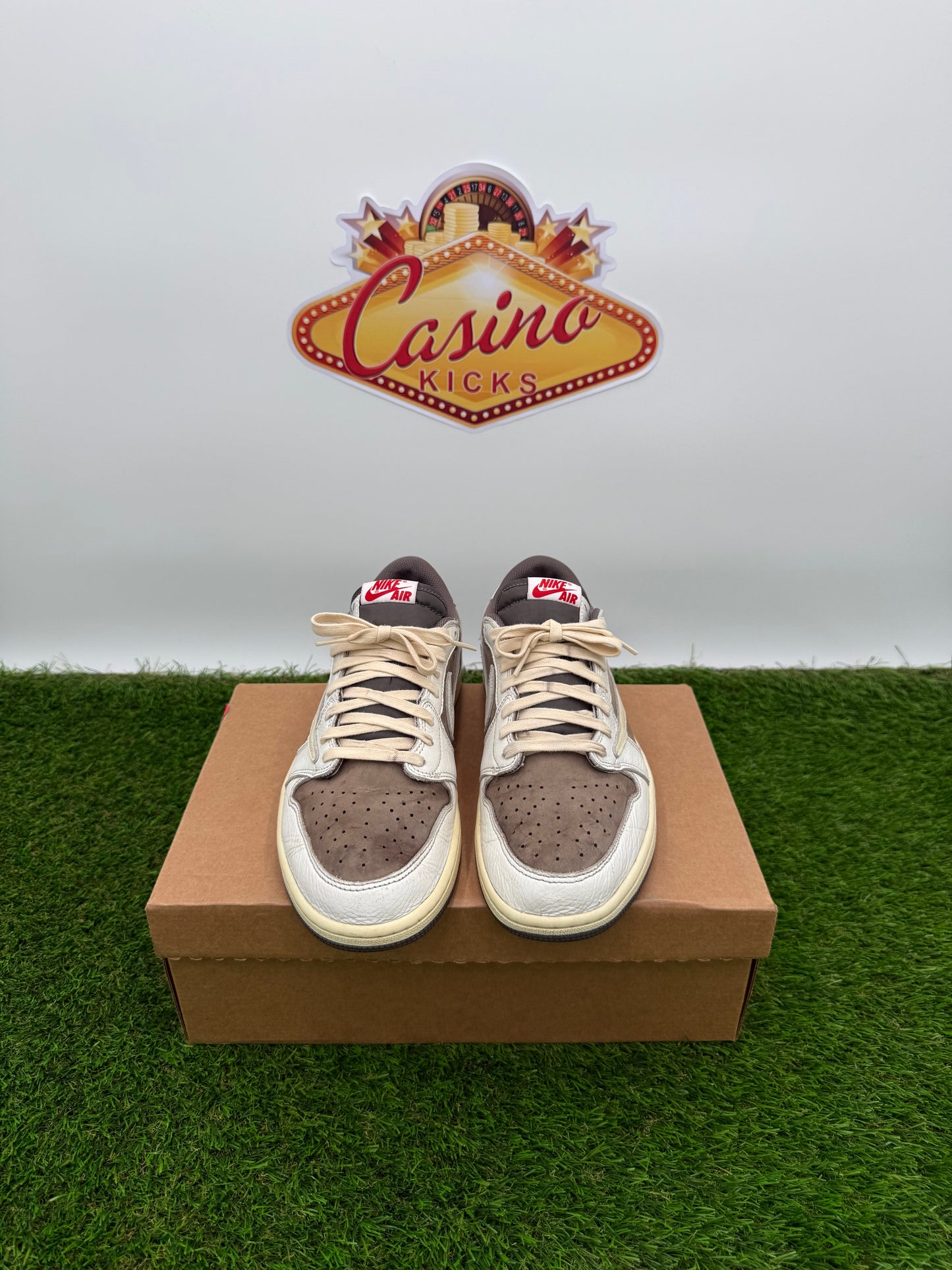 Travis 1 Low Reverse Mocha