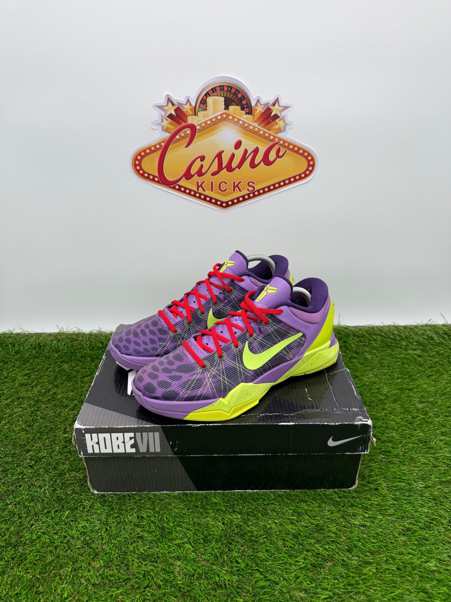 Christmas Kobe 7’s