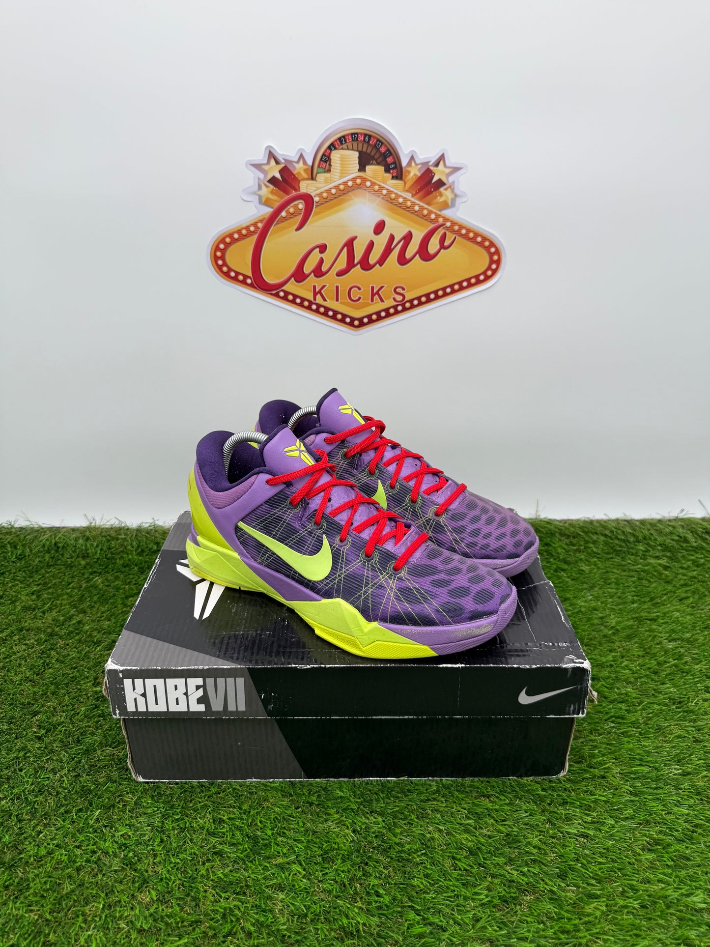 Christmas Kobe 7’s