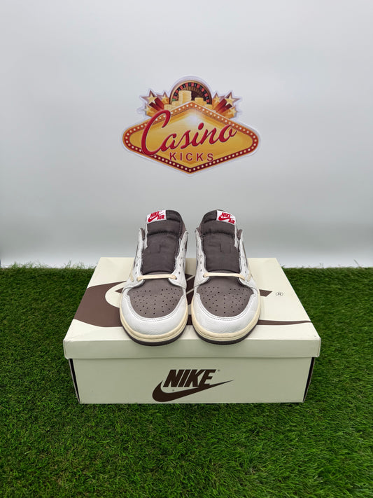 Travis 1 Reverse Mocha Low
